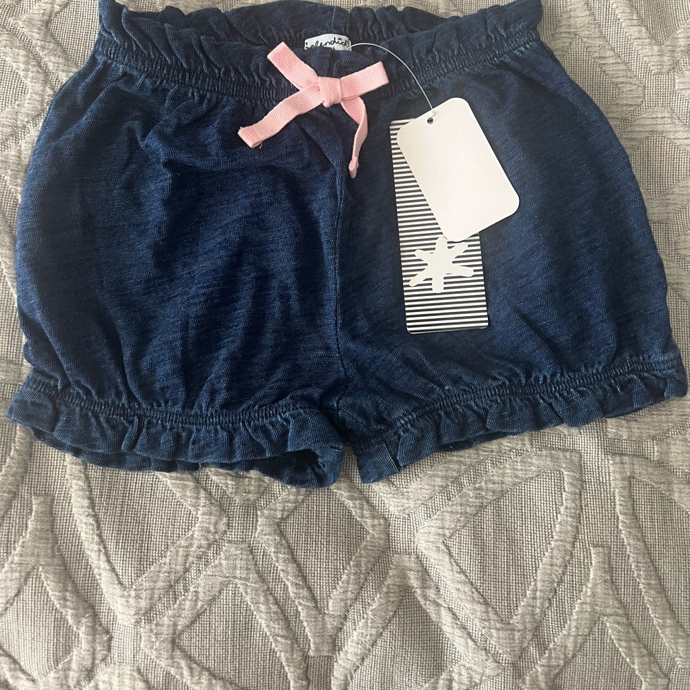 Splendid shorts, brand new with tags! Size 12-18 months.